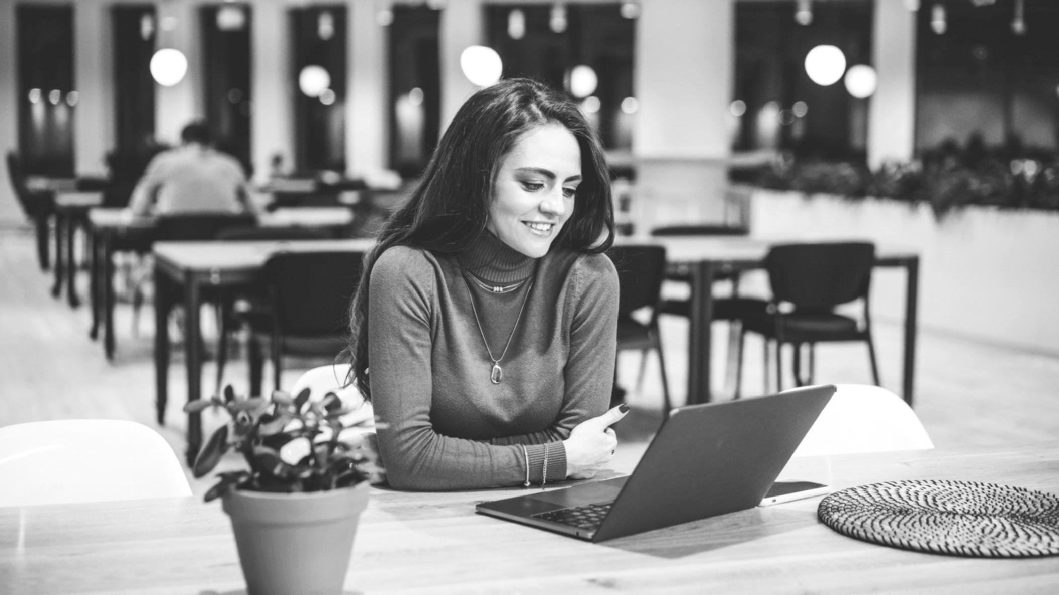 Session de formation sur les systèmes de suivi budgétaire avec des exemples concrets